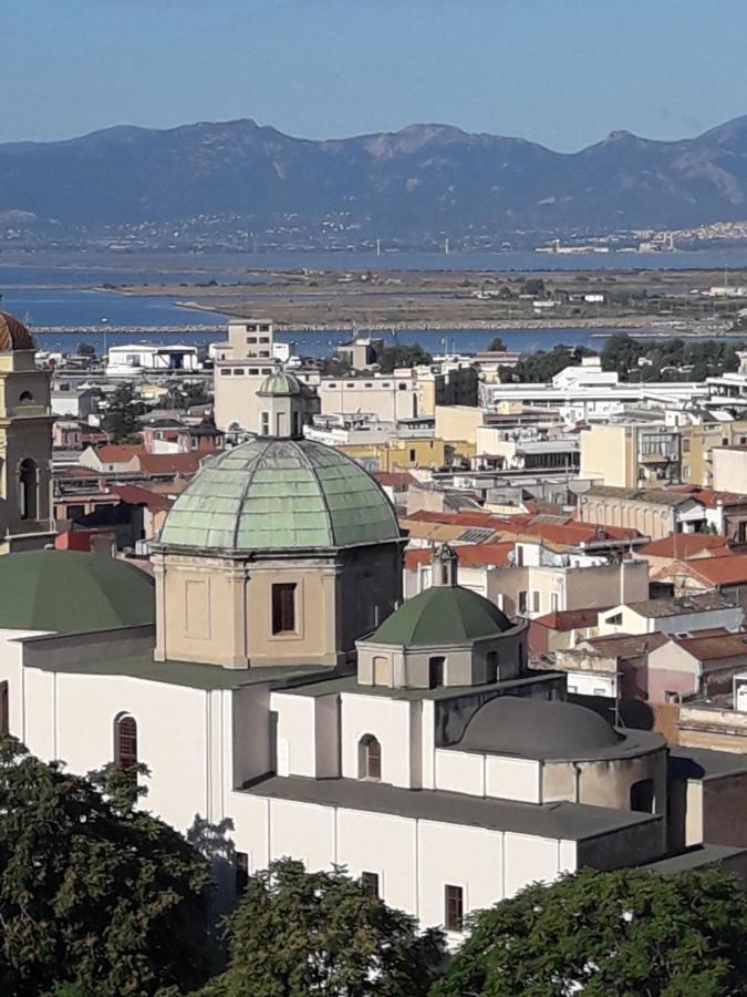 Via San Giacomo 10 Cagliari Kültér fotó